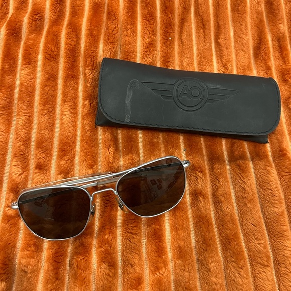 American Optical Vintage Aviator Original Pilot Sunglasses 57 20 140 mm Silver